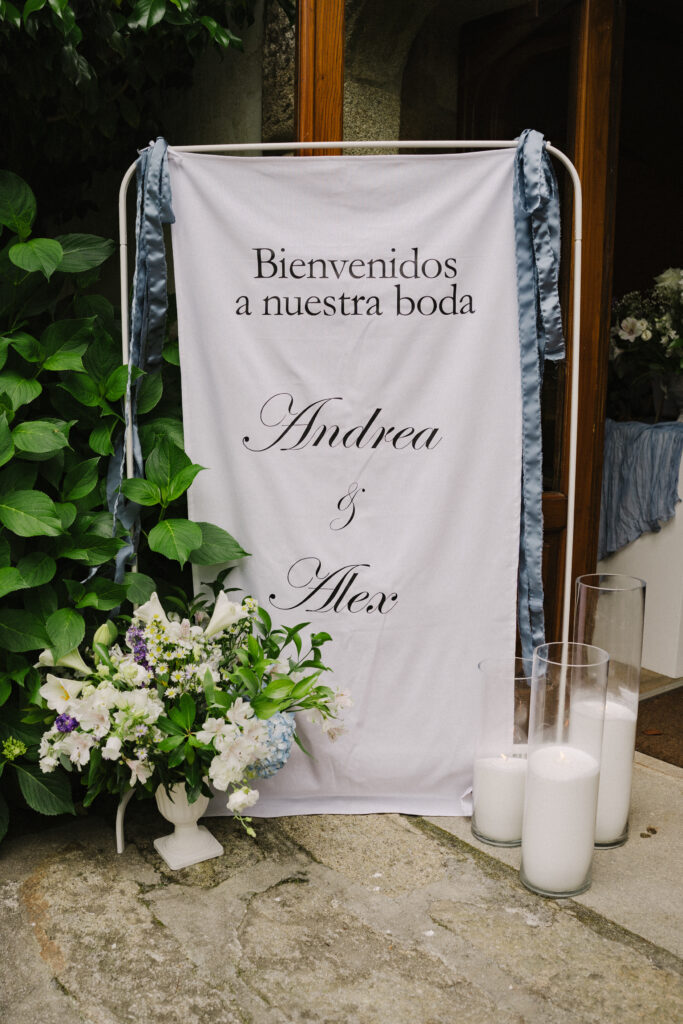 Decoración de boda en Pazo do Tambre, Galicia · Andrea & Alex · Blue Artisan