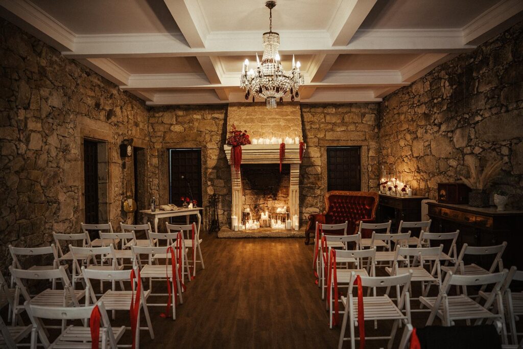 Decoración de boda en Pazo do Tambre, Galicia · Pilar & Edu · Blue Artisan