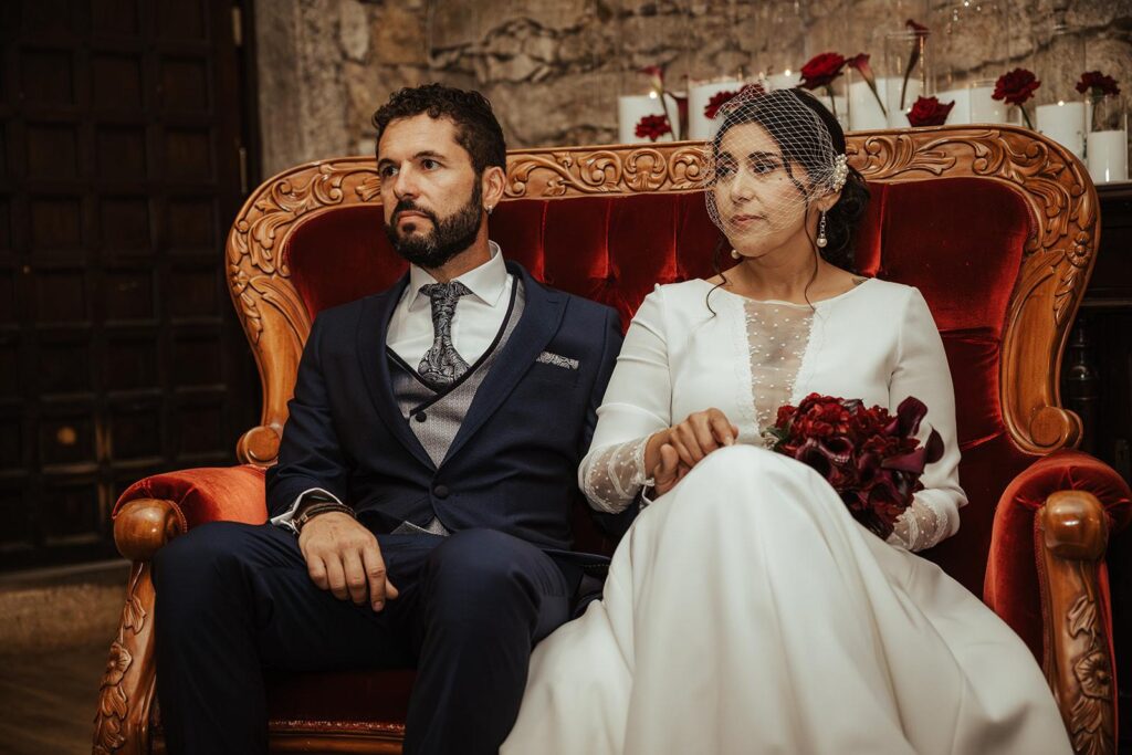 Decoración de boda en Pazo do Tambre, Galicia · Pilar & Edu · Blue Artisan