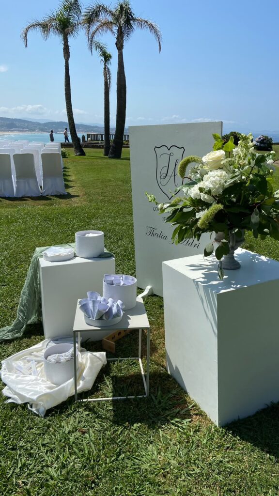 Decoración de boda en Finca La Atlántida, Galicia · Thalía & Adrián · Blue Artisan