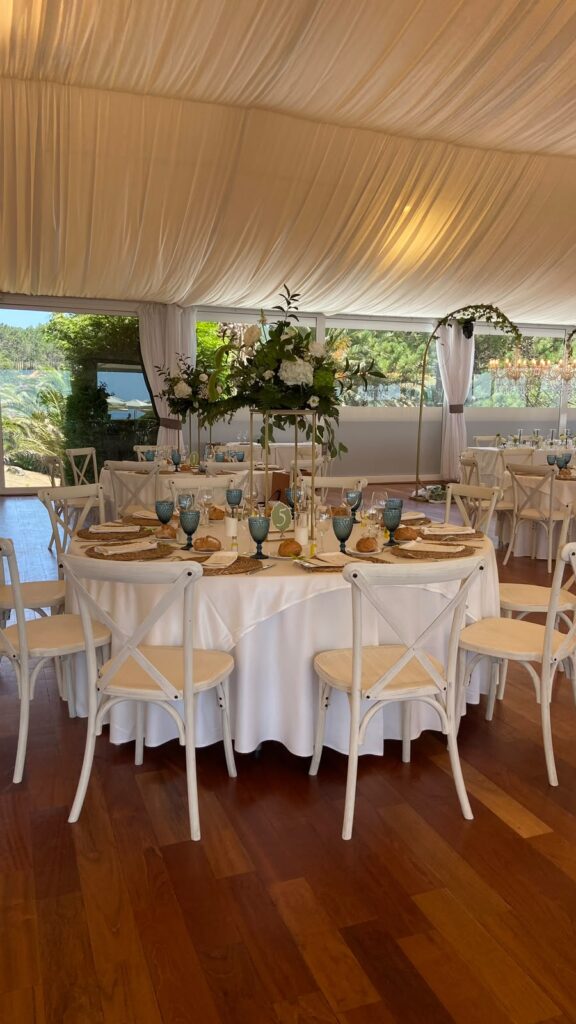 Decoración de boda en Finca La Atlántida, Galicia · Thalía & Adrián · Blue Artisan