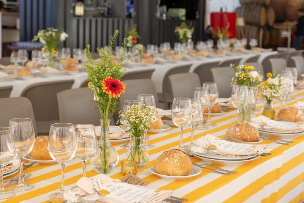 Decoración de boda en Boiro, Galicia · Carmen & Pablo · Blue Artisan