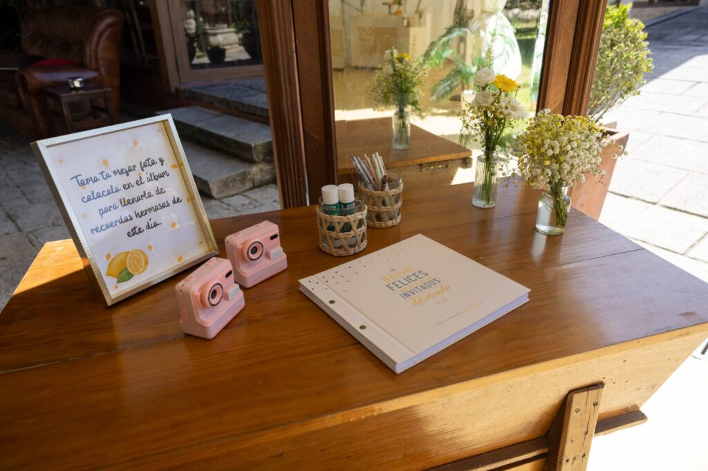 Decoración de boda en Boiro, Galicia · Carmen & Pablo · Blue Artisan