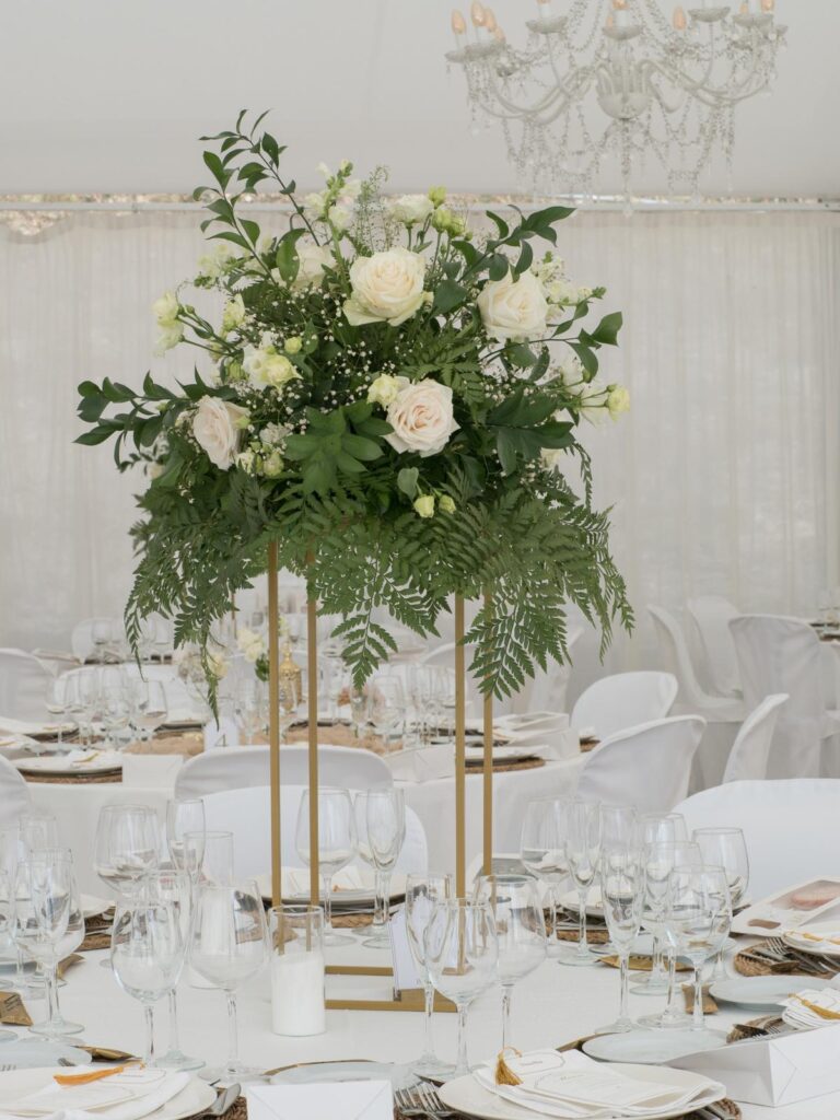 Decoración de boda estilo marroquí en el Balneario de Guitiriz, Lugo · Hakima & Jacobo · Blue Artisan