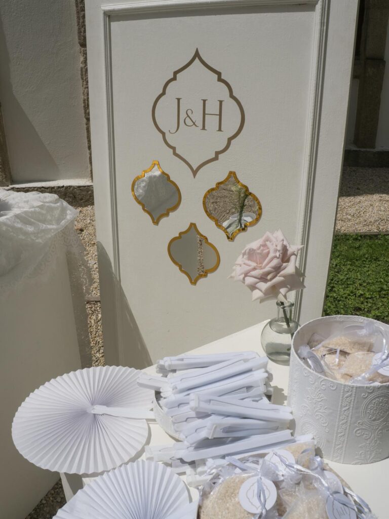 Decoración de boda estilo marroquí en el Balneario de Guitiriz, Lugo · Hakima & Jacobo · Blue Artisan