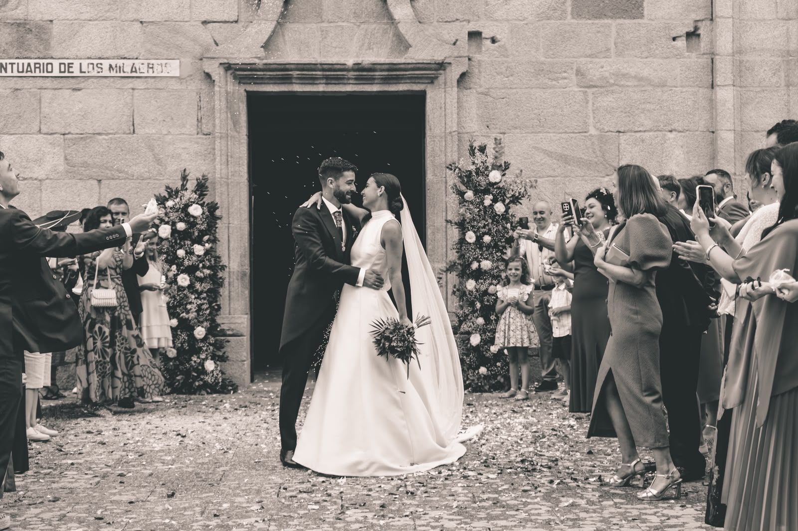 Decoración de boda gallega en Costa Caión, A Coruña · Nieves & Alberto · Blue Artisan