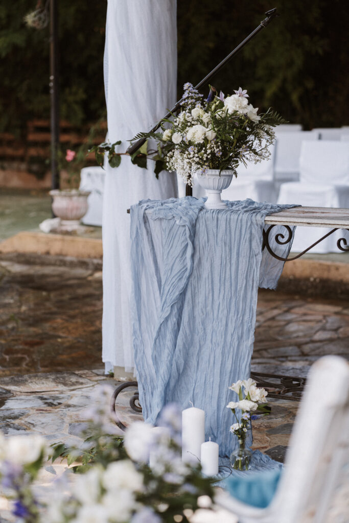 Decoración de boda en Los Molinos, Galicia · Blanca & Dani · Blue Artisan