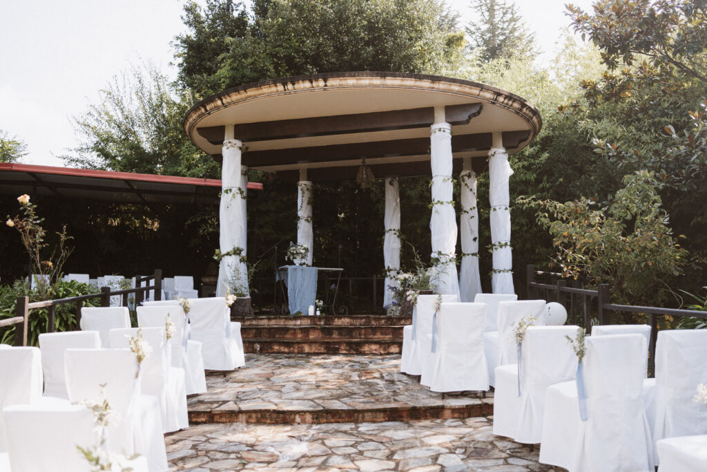 Decoración de boda en Los Molinos, Galicia · Blanca & Dani · Blue Artisan