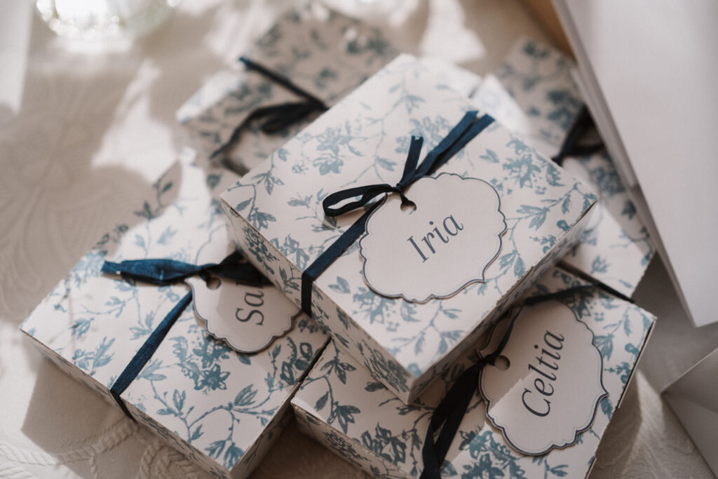 Decoración de boda en Los Molinos, Galicia · Blanca & Dani · Blue Artisan