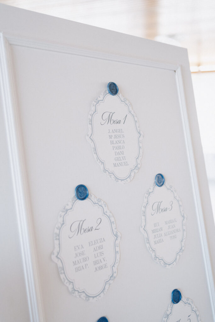 Decoración de boda en Los Molinos, Galicia · Blanca & Dani · Blue Artisan